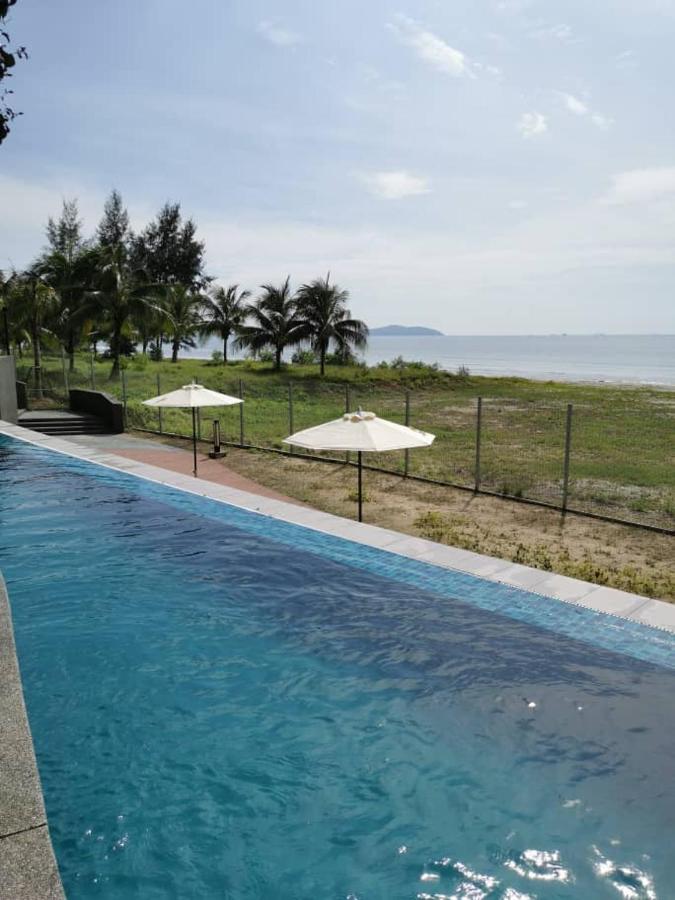 Timur Bay Sea View & Pool View 2Br Family Suite Kampung Saberang Balok Exterior photo